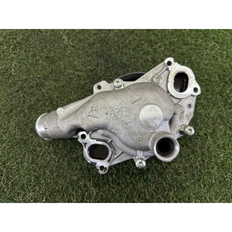 Помпа (система охлаждения) LAND ROVER Range Rover L405 2014 5.0 LR055239