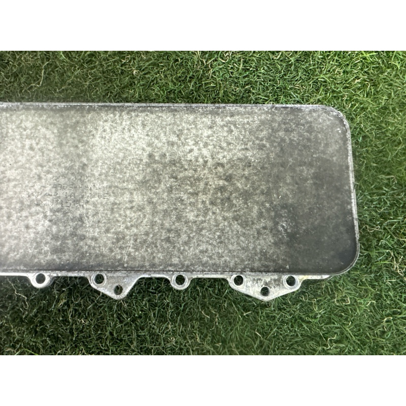 Теплообмінник масляного фільтра (двигатель и элементы) LAND ROVER Range Rover L405 2014 5.0 LR039821