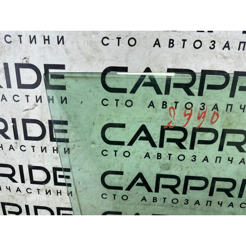 Стекло (кузов и элементы) LAND ROVER Range Rover Evoque L538 2015 2.0 LR044525