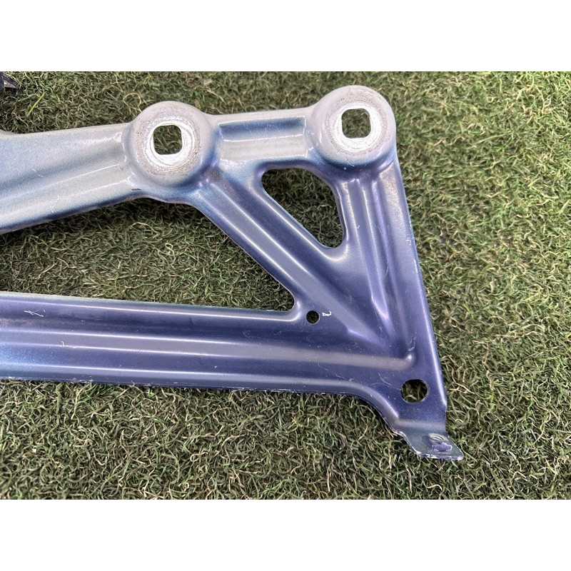 Кріплення крила (кузов і елементи) BMW X1 F48 2016 2.0 41007427129