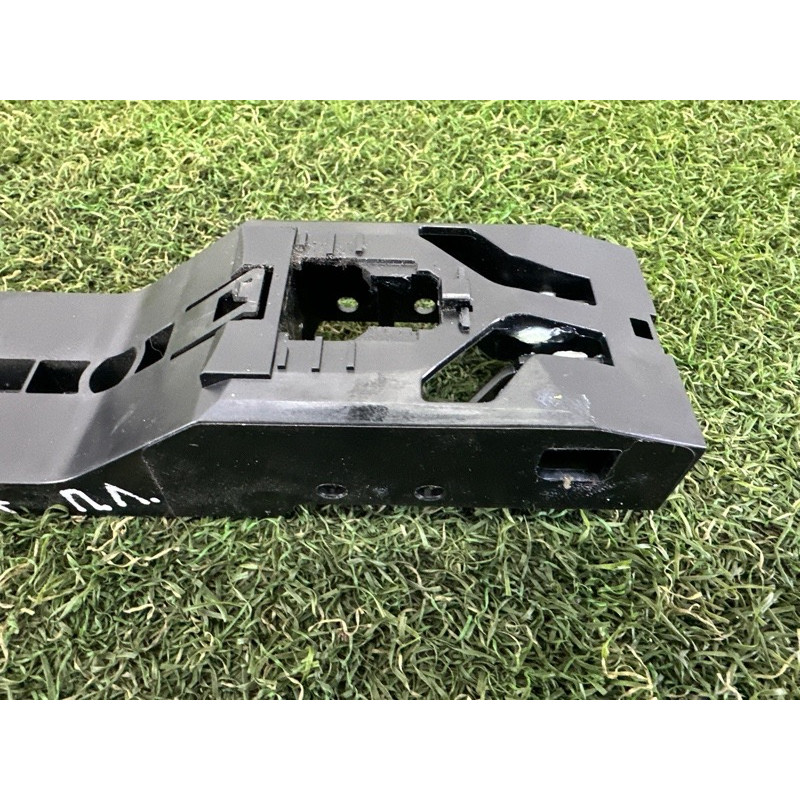 Кронштейн ручки двери (кузов и элементы) Nissan Rogue T33 2022 1.5 806116RR0A