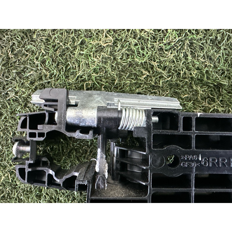 Кронштейн ручки двери (кузов и элементы) Nissan Rogue T33 2022 1.5 806116RR0A