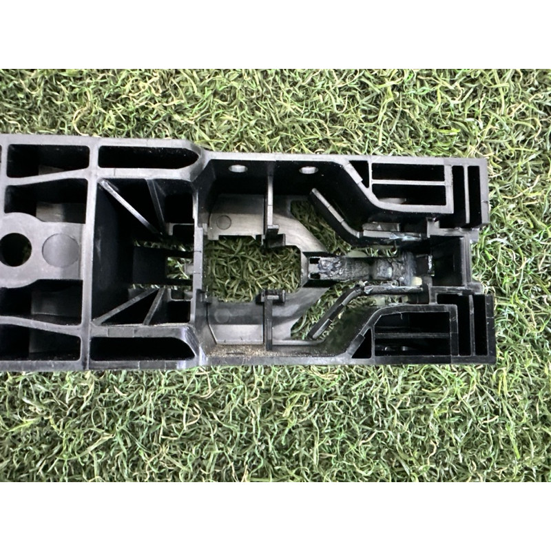 Кронштейн ручки двери (кузов и элементы) Nissan Rogue T33 2022 1.5 806116RR0A