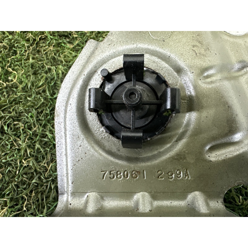Крепление крыла (кузов и элементы) BMW X3 F25 2013 2.0 41357267328