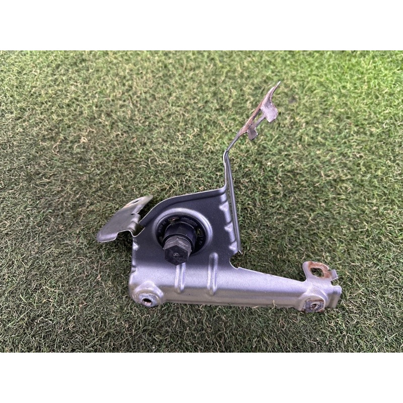 Крепление крыла (кузов и элементы) BMW X3 F25 2013 2.0 41357267328