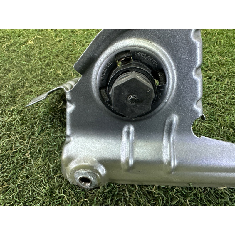 Крепление крыла (кузов и элементы) BMW X3 F25 2013 2.0 41357267328