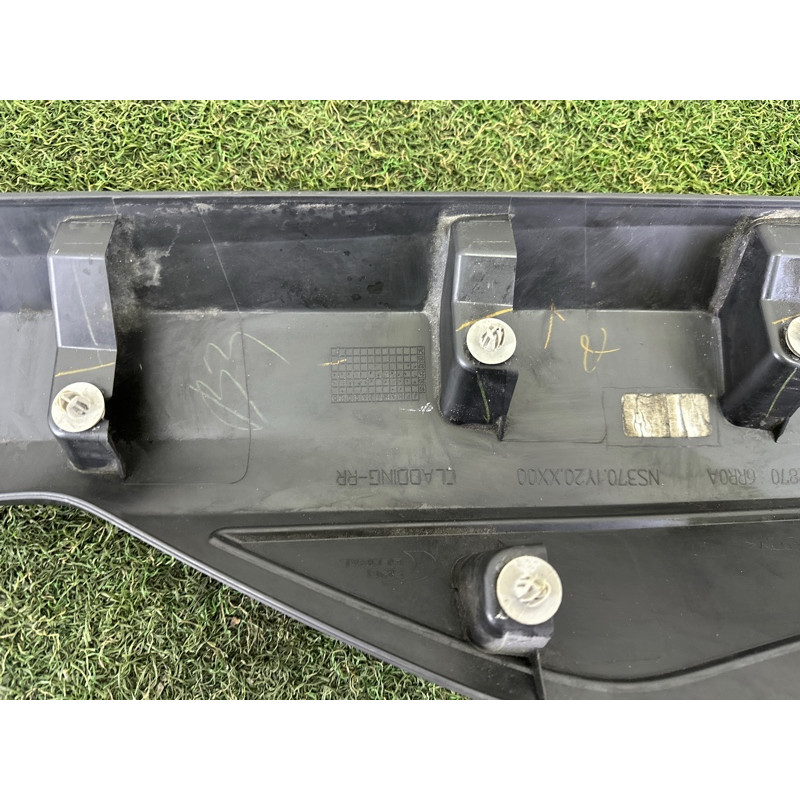 Накладка двери внешняя (кузов и элементы) Nissan Rogue T33 2022 1.5 828706RR0A