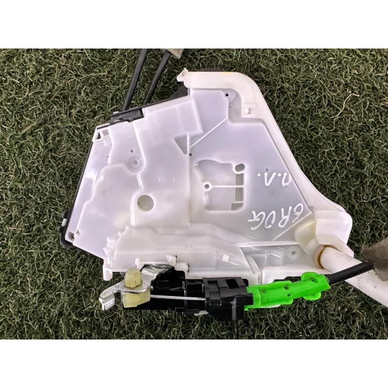 Замок двери (кузов и элементы) Nissan Rogue T33 2022 1.5 805016RR0A