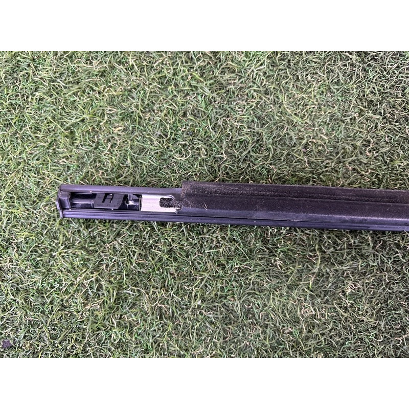 Молдинг стекла (кузов и элементы) Nissan Rogue T33 2022 1.5 808216RA0A