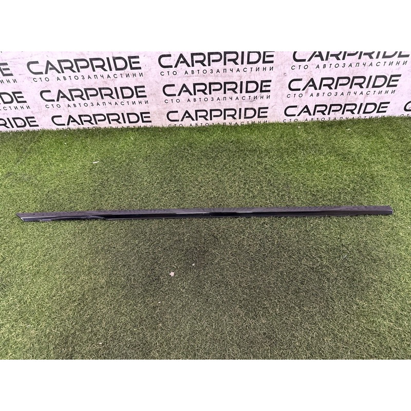 Молдинг скла (кузов и элементы) LAND ROVER Range Rover L405 2014 5.0 LR034033