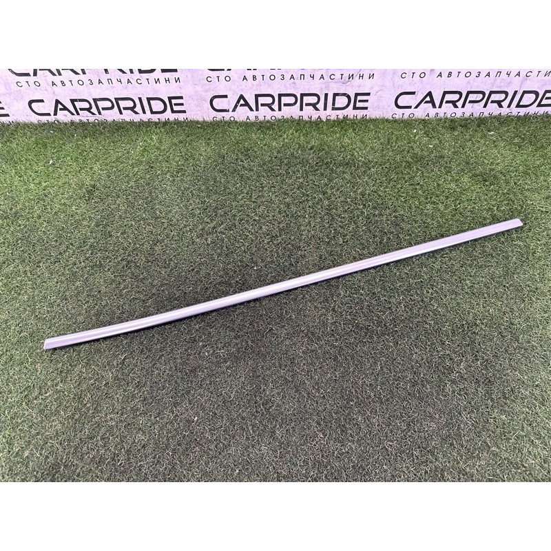 Молдинг скла (кузов і елементи) BMW X1 F48 2016 2.0 51357362234