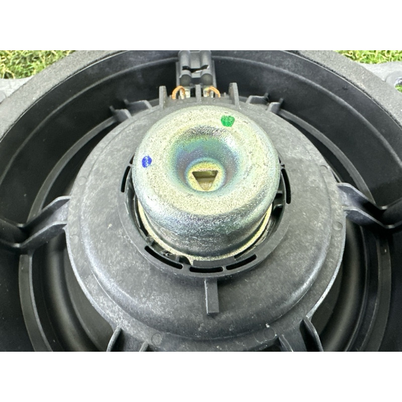 Динамик (электрика) Nissan Rogue T33 2022 1.5 281566RR0A