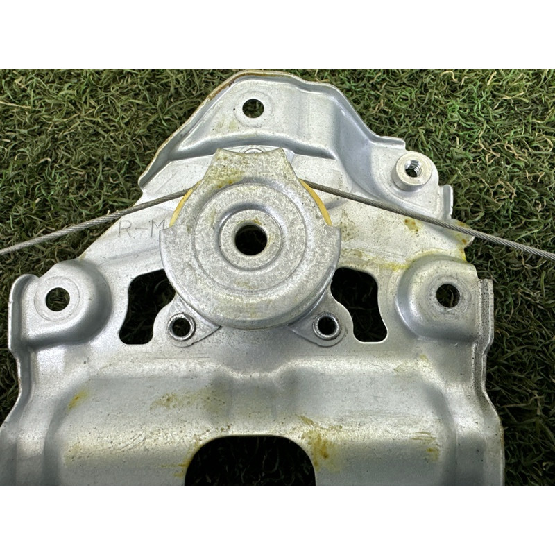 Механизм стеклоподъемника (кузов и элементы) Nissan Rogue T33 2022 1.5 827206RR0A