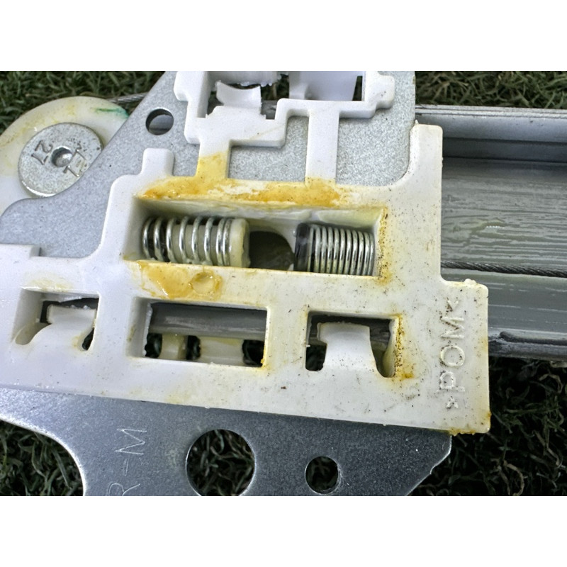 Механизм стеклоподъемника (кузов и элементы) Nissan Rogue T33 2022 1.5 807206RR0A