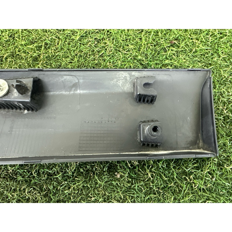 Накладка двері зовнішня (кузов і елементи) BMW X1 F48 2016 2.0 51137352094