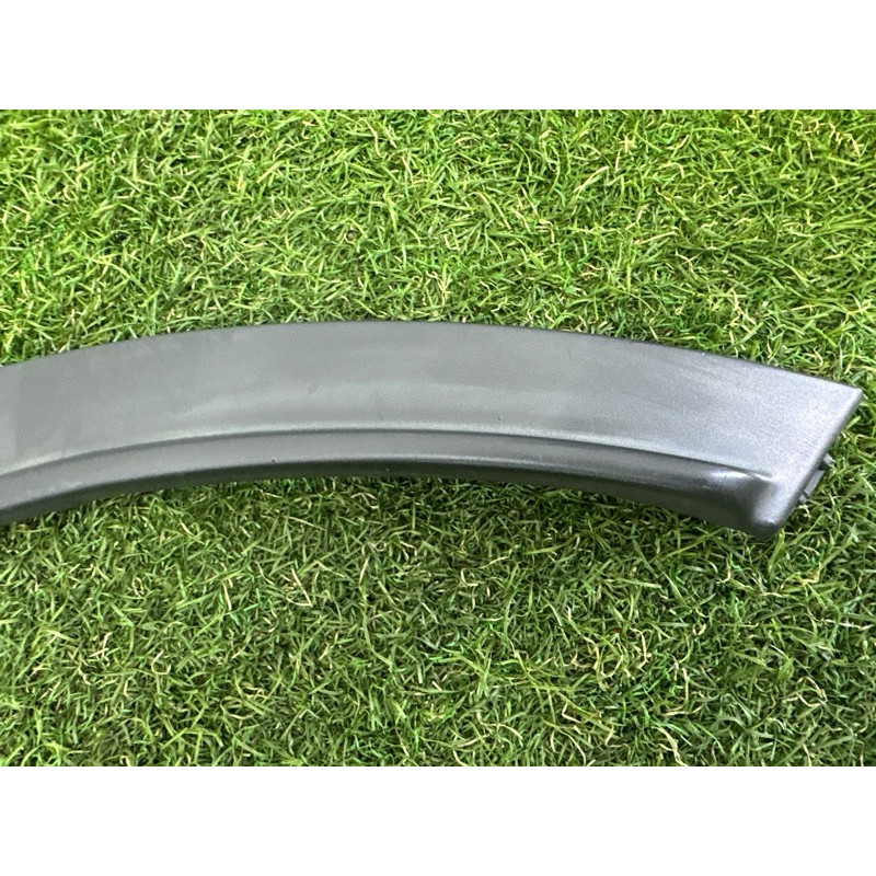 Накладка на крыло (кузов и элементы) LAND ROVER Range Rover Evoque L538 2015 2.0 LR066507