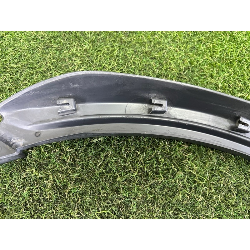 Накладка на крыло (кузов и элементы) LAND ROVER Range Rover Evoque L538 2015 2.0 LR066507