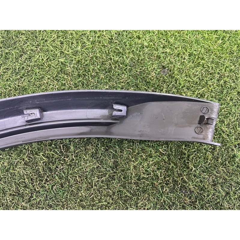 Накладка на крыло (кузов и элементы) LAND ROVER Range Rover Evoque L538 2015 2.0 LR066507
