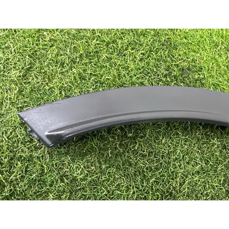 Накладка на крыло (кузов и элементы) LAND ROVER Range Rover Evoque L538 2015 2.0 LR066506