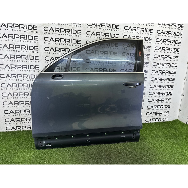 Двері (зовнішні елементи кузова) Volkswagen Touareg NF 2013 3.6 CGRA 7P0831055