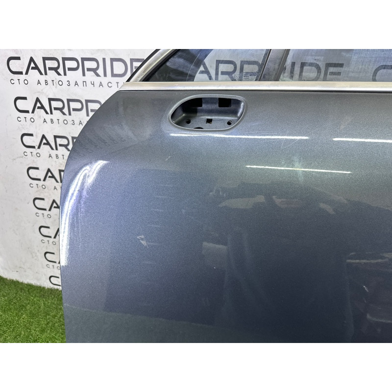 Двері (зовнішні елементи кузова) Volkswagen Touareg NF 2013 3.6 CGRA 7P0831055