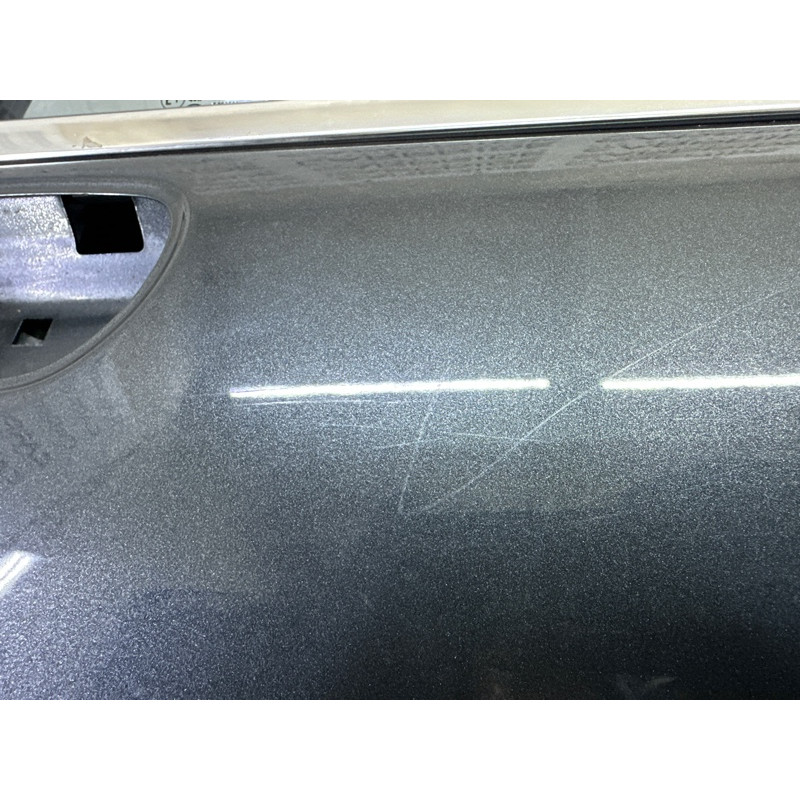 Двері (зовнішні елементи кузова) Volkswagen Touareg NF 2013 3.6 CGRA 7P0831055