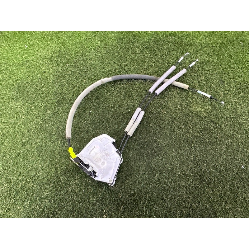 Замок дверей (кузов і елементи) Nissan Rogue T33 2022 1.5 825006RR0A