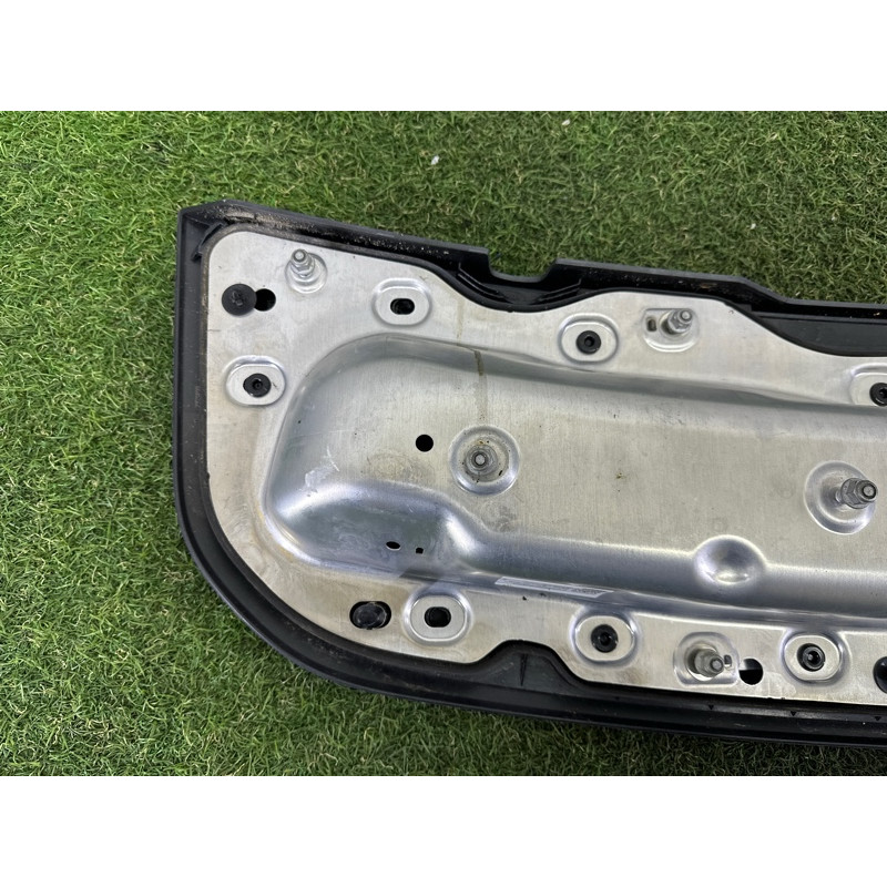 Накладка капота (кузов и элементы) LAND ROVER Discovery Sport L550 2016 2.0 LR058531