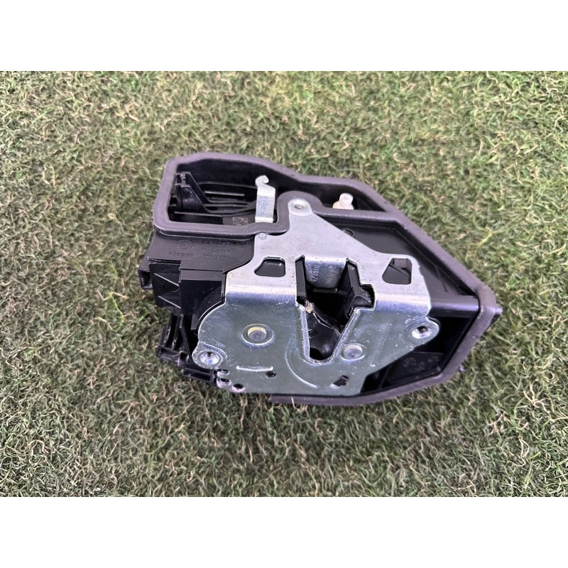 Замок двери (кузов и элементы) BMW X3 F25 2013 2.0 51217229458