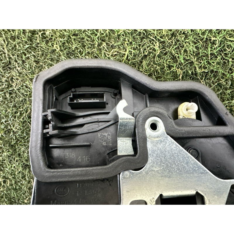 Замок двери (кузов и элементы) BMW X3 F25 2013 2.0 51217229458