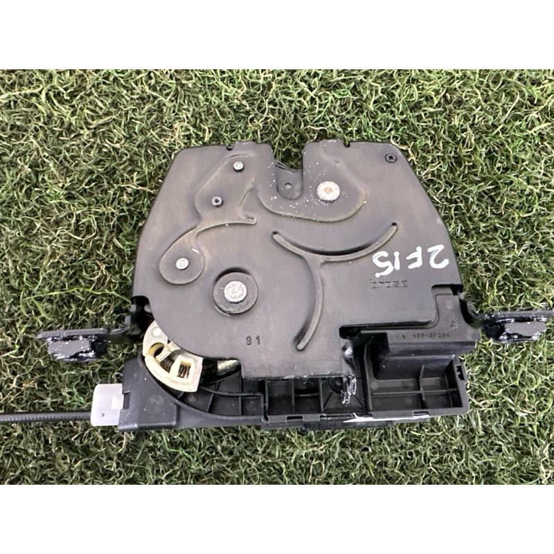 Замок багажника (кузов і елементи) BMW X5 F15 2015 3.0 51247269543