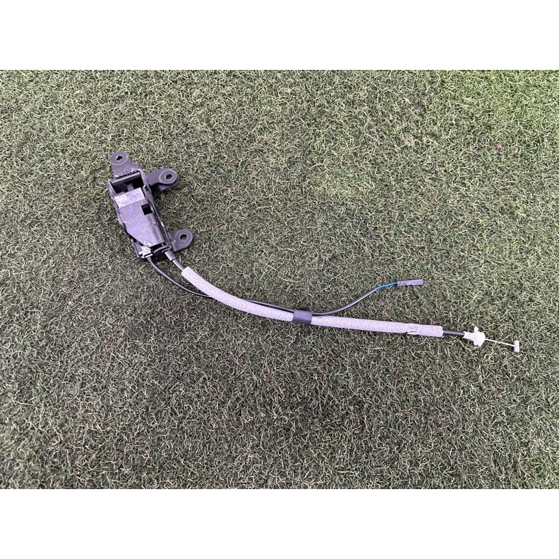 Замок багажника (кузов і елементи) BMW X5 F15 2015 3.0 51247351058