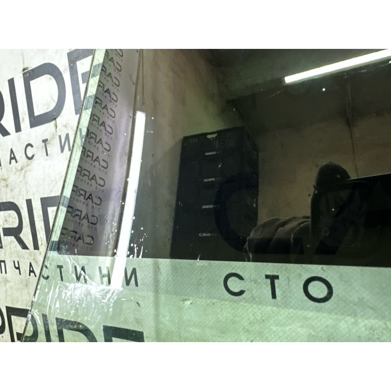 Скло (кузов и элементы) LAND ROVER Range Rover L405 2014 5.0 LR053167