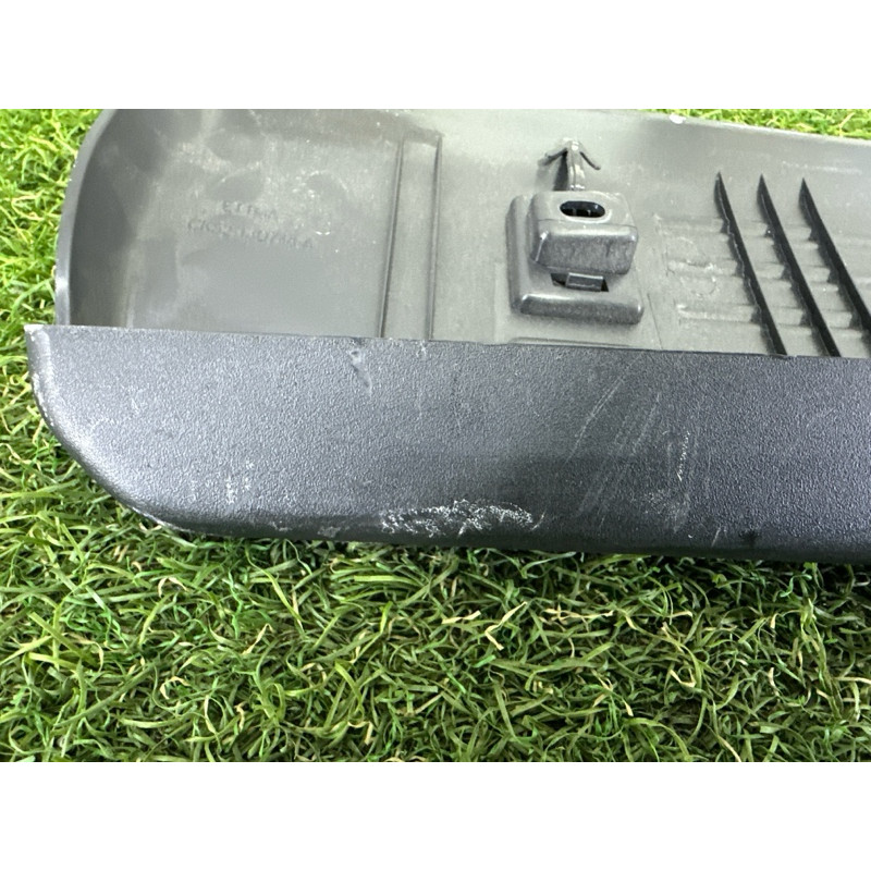 Обшивка кришки багажника (салон) LAND ROVER Range Rover L405 2014 5.0 LR038140