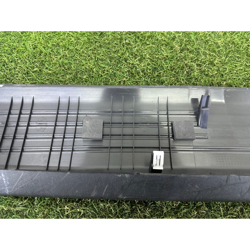 Обшивка кришки багажника (салон) LAND ROVER Range Rover L405 2014 5.0 LR038140