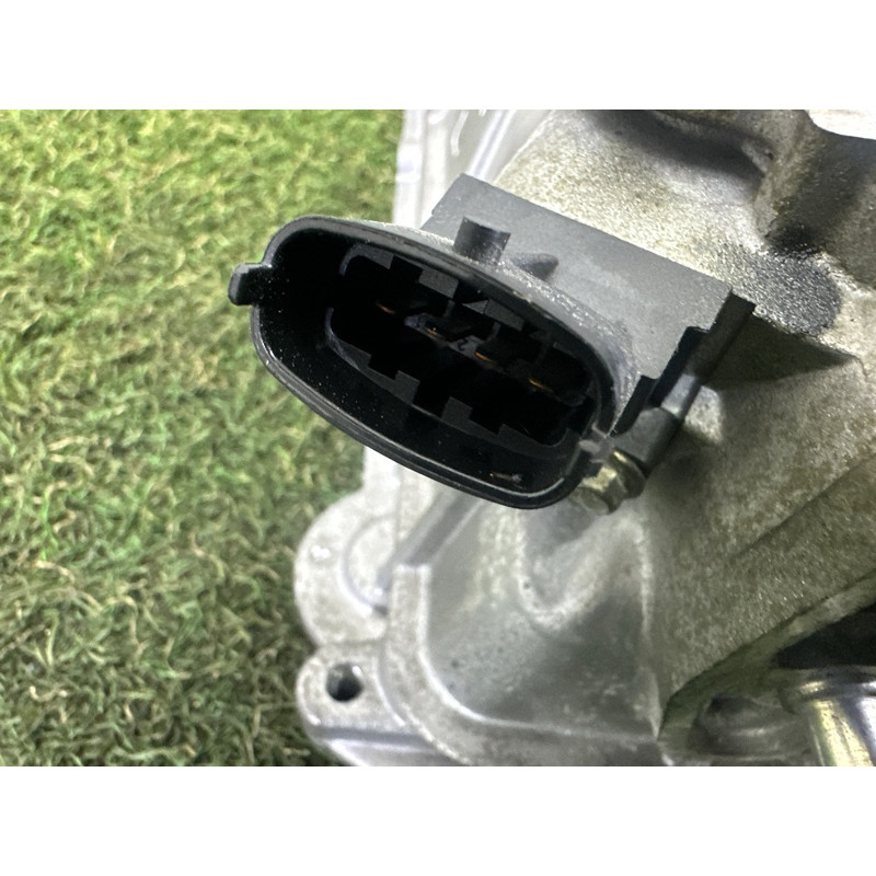 Коллектор впускной (впускная система) LAND ROVER Range Rover L405 2014 5.0 LR042173