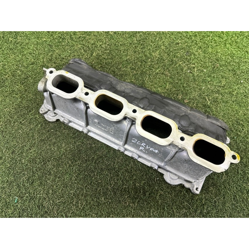 Впускний колектор (впускная система) LAND ROVER Range Rover L405 2014 5.0 LR101751