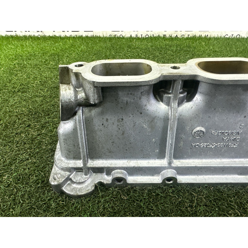 Впускний колектор (впускная система) LAND ROVER Range Rover L405 2014 5.0 LR101751