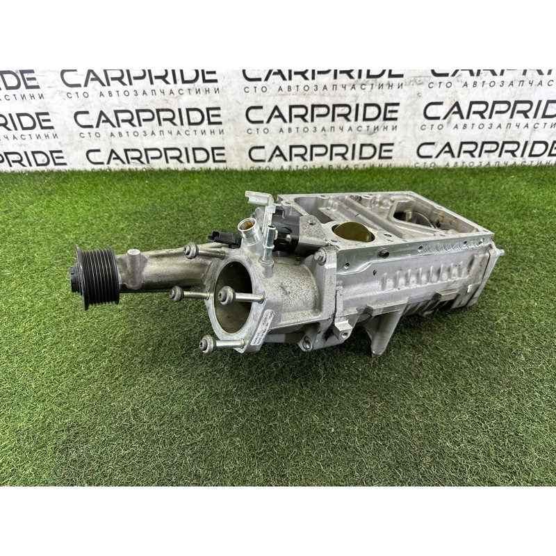 Компресор ДВЗ (впускная система) LAND ROVER Range Rover L405 2014 5.0 LR036194