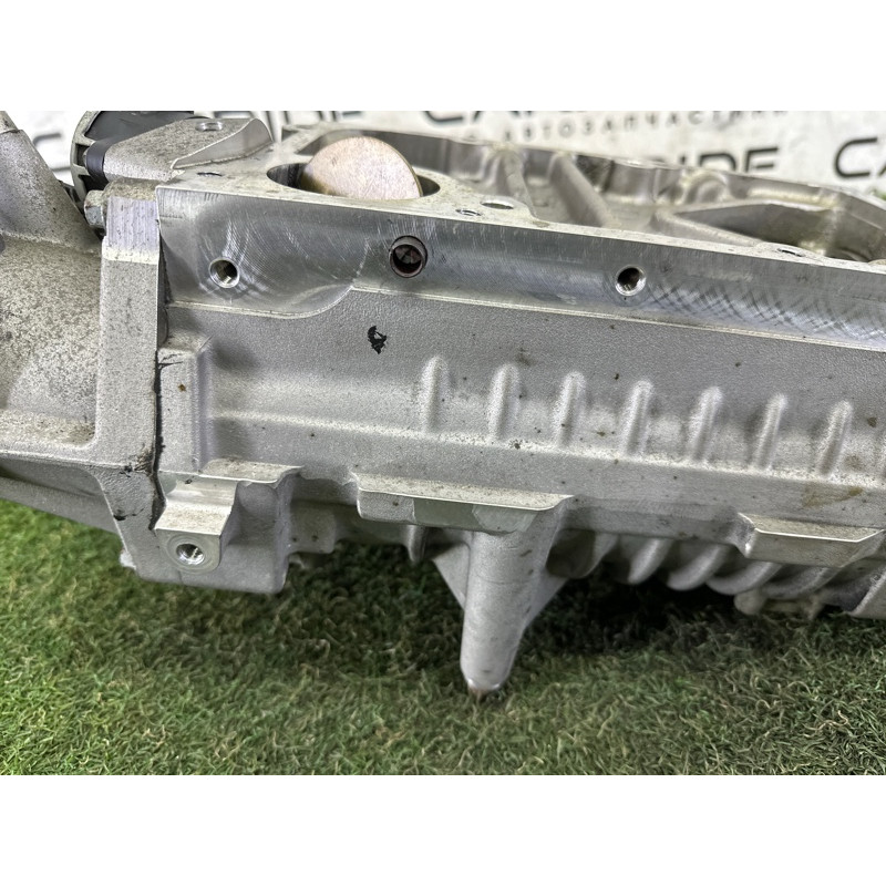 Компресор ДВЗ (впускная система) LAND ROVER Range Rover L405 2014 5.0 LR036194