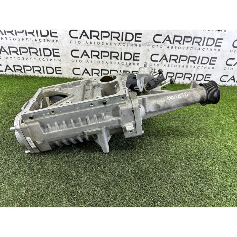 Компресор ДВЗ (впускная система) LAND ROVER Range Rover L405 2014 5.0 LR036194