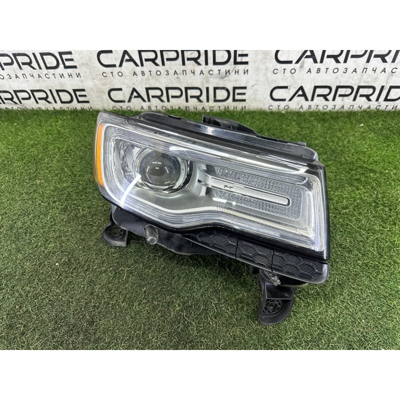 Фара (оптика) Jeep Grand Cherokee WK2 2015 5.7 HEMi 68111000AF