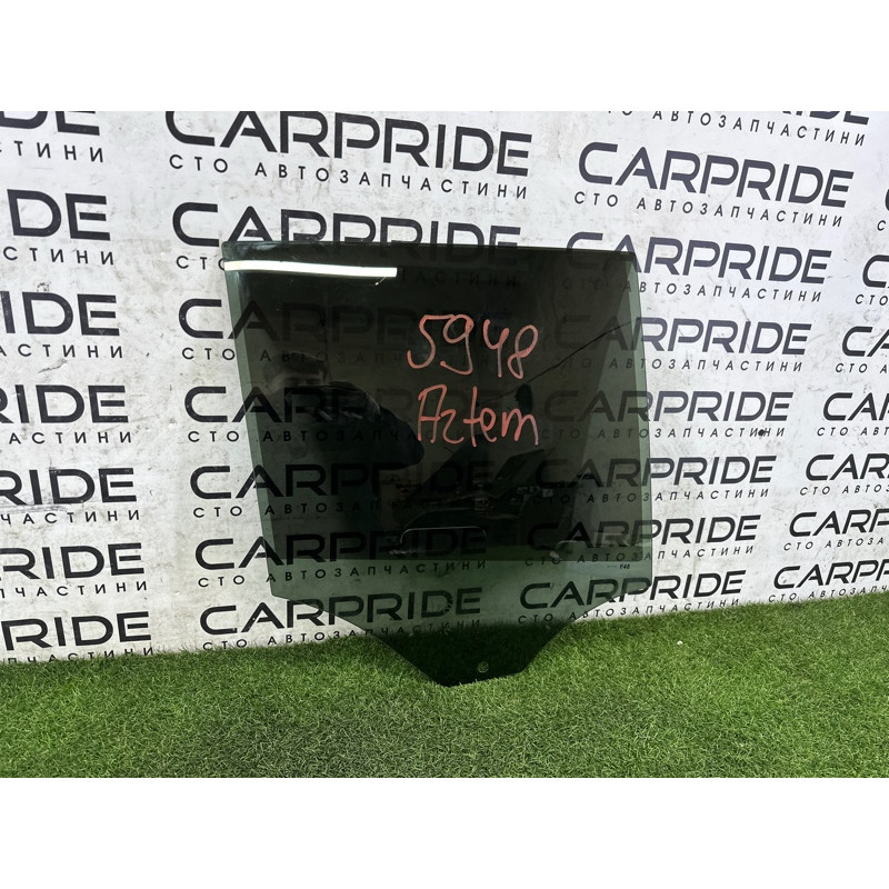 Стекло (кузов і елементи) BMW X1 F48 2016 2.0 51357388870
