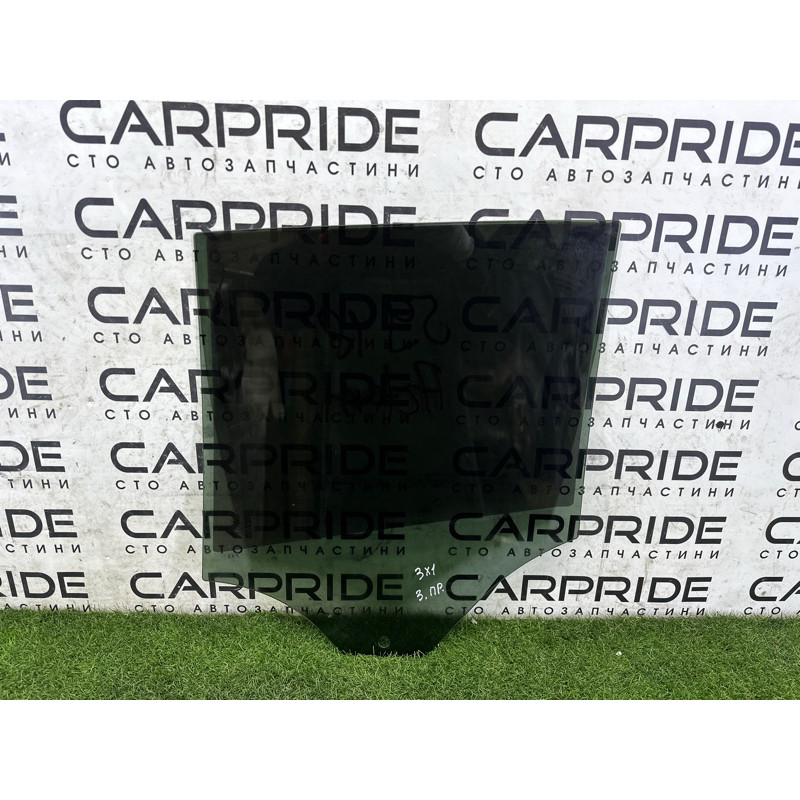 Стекло (кузов і елементи) BMW X1 F48 2016 2.0 51357388870