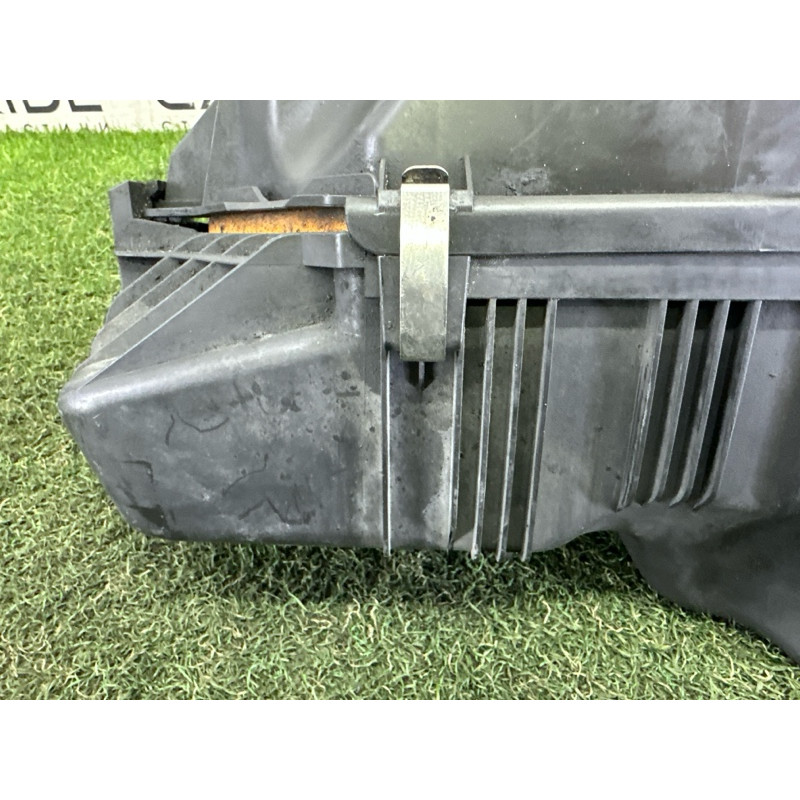 Корпус воздушного фильтра (впускная система) BMW X3 F25 2013 2.0 13717616932
