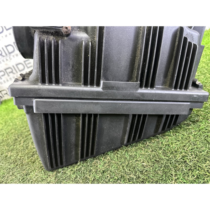 Корпус воздушного фильтра (впускная система) BMW X3 F25 2013 2.0 13717616932