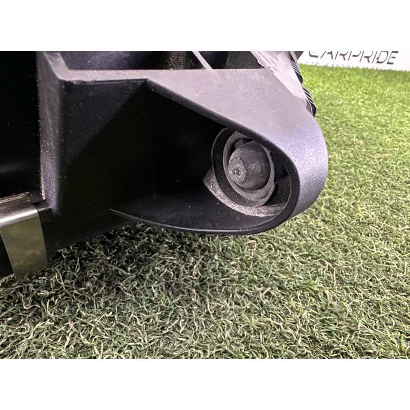 Корпус воздушного фильтра (впускная система) BMW X3 F25 2013 2.0 13717616932