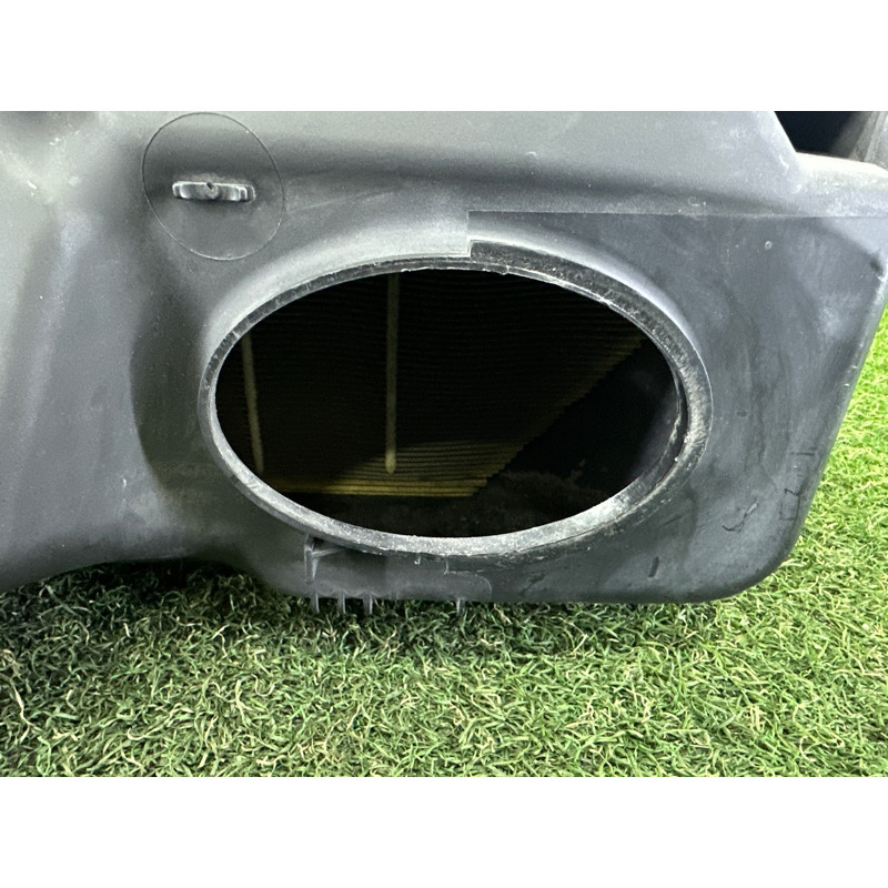 Корпус воздушного фильтра (впускная система) BMW X3 F25 2013 2.0 13717616932