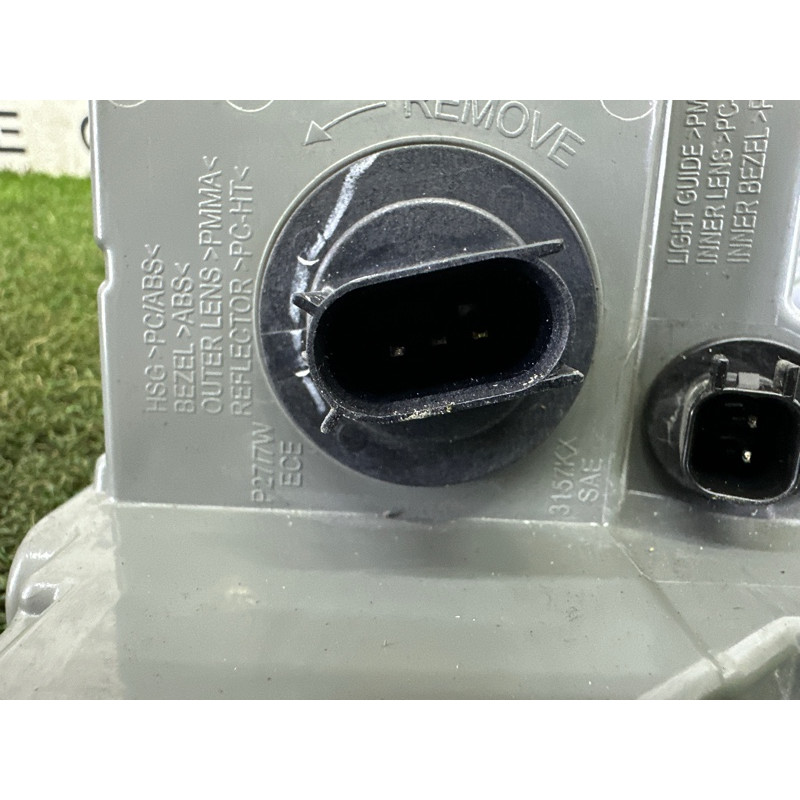 Задний фонарь (оптика) Jeep Grand Cherokee WK2 2015 5.7 HEMi 68110016AD