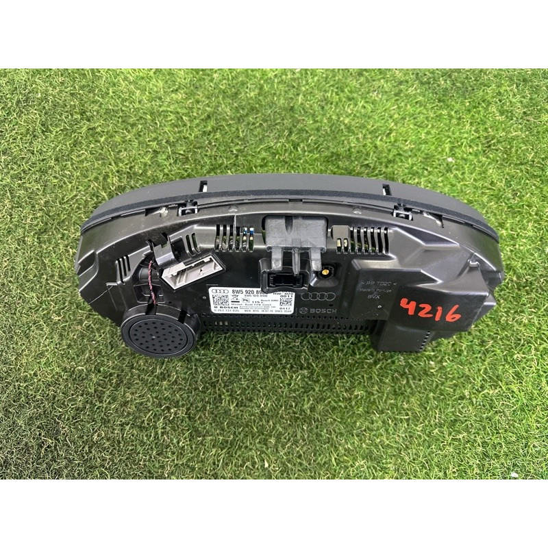 Панель приладів (салон) AUDI Q5 FY 2020 2.0 DJYA 8W5920890E